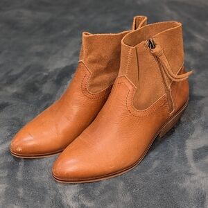 FRYE & CO. Womens COGNAC RUBIE LEATHER Round Toe Side Zip BOOTIE Size 6.5M